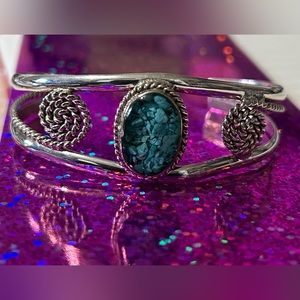Sterling 925 silver & interesting turquoise bracelet